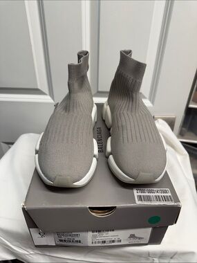 Balenciaga Grey/White Box Label — Speed 2.0 Sneakers